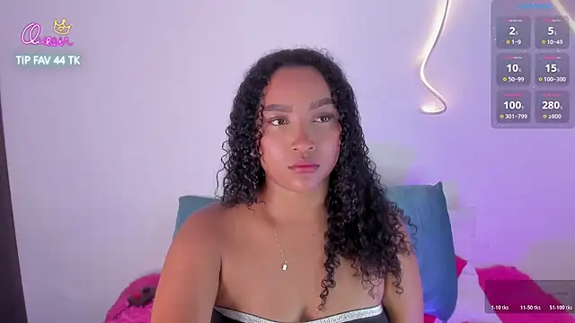 cloe 25 online show from February 26, 11:26 pm