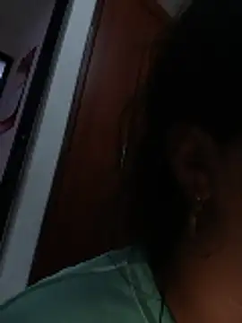 Snapshot of Van3orgasm4me chatting on January 17, 1:38 pm Van3orgasm4me online show from January 17, 1:38 pm