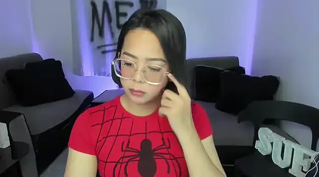 Snapshot of transbigcummer chatting on March 21, 5:54 am transbigcummer online show from March 21, 5:54 am