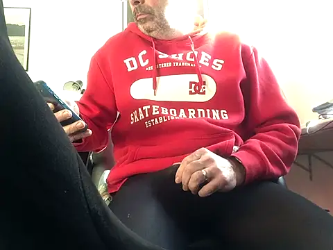 louh261 online show from October 1, 8:20 am