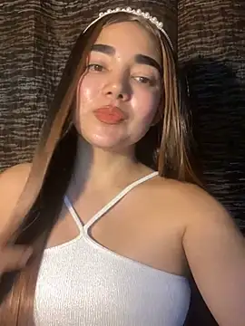 Snapshot of DulceChloe99 chatting on March 27, 11:04 pm DulceChloe99 online show from March 27, 11:04 pm