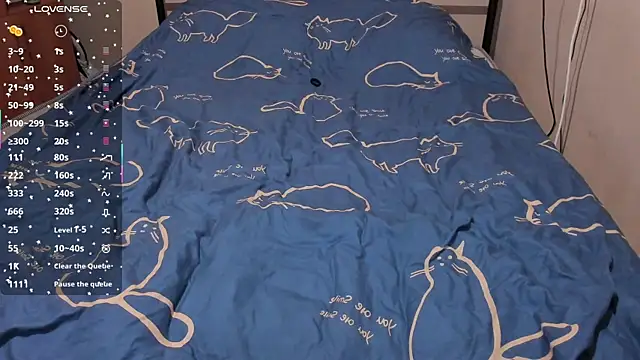 eva zero online show from April 3, 2:26 pm