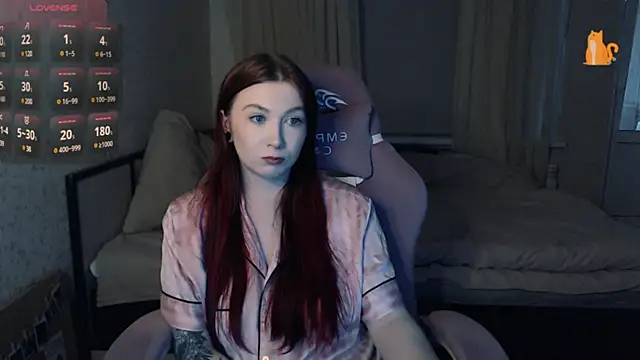 Cute lina online show from March 10, 3:41 pm