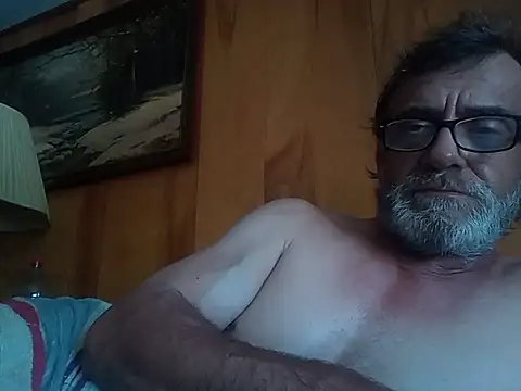 Snapshot of OralDesires2 chatting on June 12, 7:57 pm OralDesires2 online show from June 12, 7:57 pm