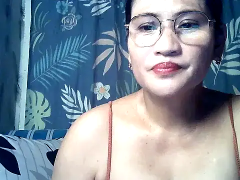 Amazing Angel22 online show from September 25, 5:38 pm