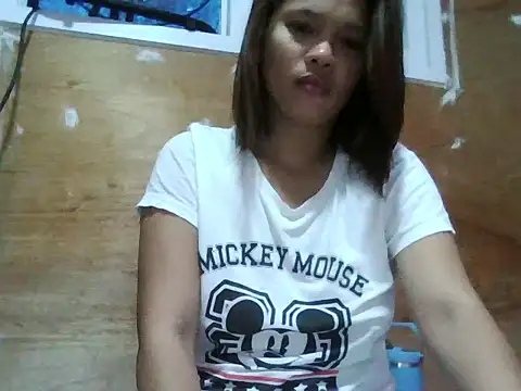 Silly Girl21 online show from July 26, 9:32 pm