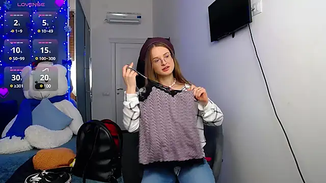 KateJonson online show from January 13, 2:21 pm