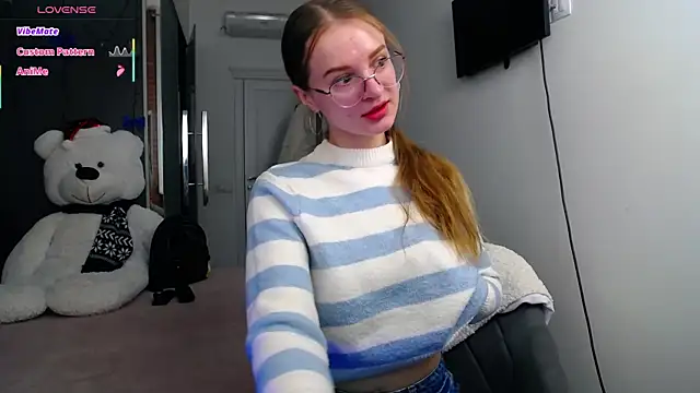 KateJonson online show from February 28, 7:48 am