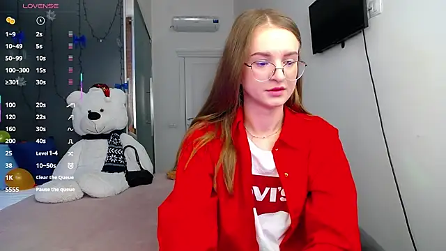 KateJonson online show from March 21, 8:28 am