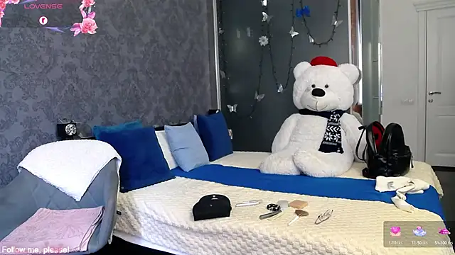 KateJonson online show from September 11, 6:57 am