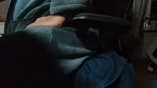 suedel65 online show from September 11, 4:01 am