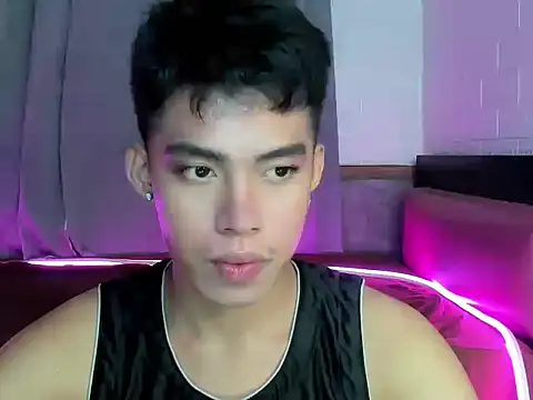 Snapshot of Lightjt04 chatting on October 16, 5:03 pm Lightjt04 online show from October 16, 5:03 pm