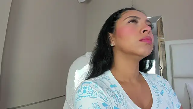  BunnyNaugthy online show from November 16, 12:55 pm