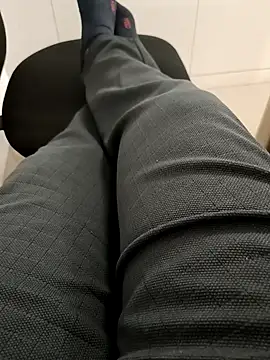 Desi Londa 143 online show from February 20, 6:06 am