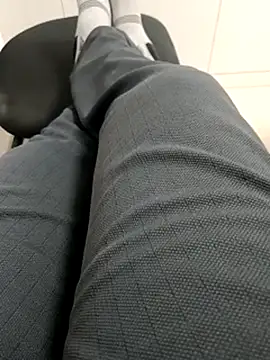 Desi Londa 143 online show from March 4, 11:51 am