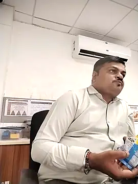 Desi Londa 143 online show from September 30, 4:17 am