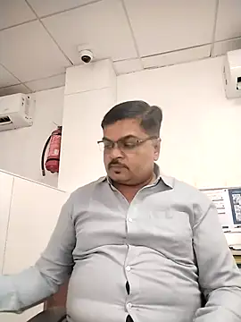 Desi Londa 143 online show from October 15, 4:56 am