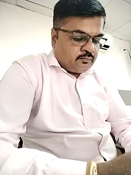 Desi Londa 143 online show from February 16, 5:47 am