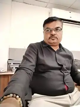 Desi Londa 143 online show from April 13, 5:02 am