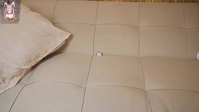 bunnycuteshy online show from April 8, 12:49 pm