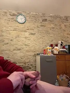 yann2392 online show from March 23, 8:02 pm