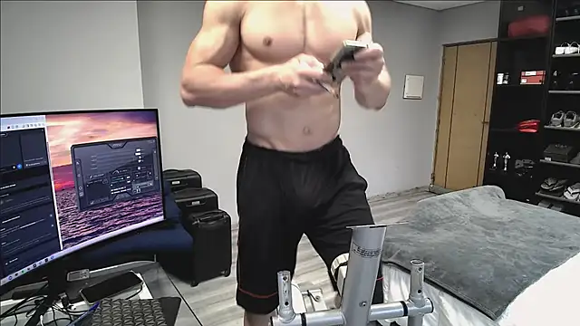 Snapshot of samricci21 chatting on January 15, 10:31 am samricci21 online show from January 15, 10:31 am