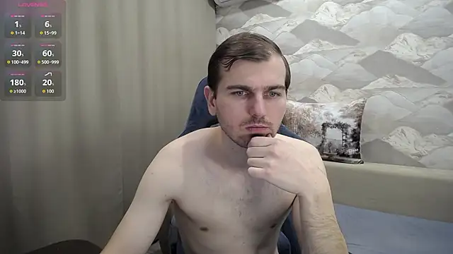 Snapshot of SerzhKorol1 chatting on March 2, 7:59 am SerzhKorol1 online show from March 2, 7:59 am