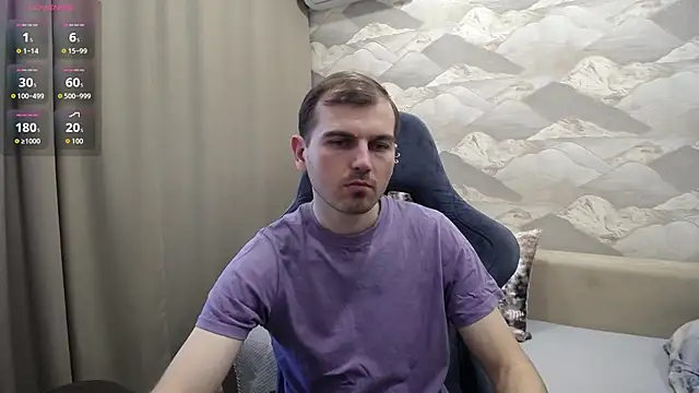 Snapshot of SerzhKorol1 chatting on March 12, 11:27 am SerzhKorol1 online show from March 12, 11:27 am