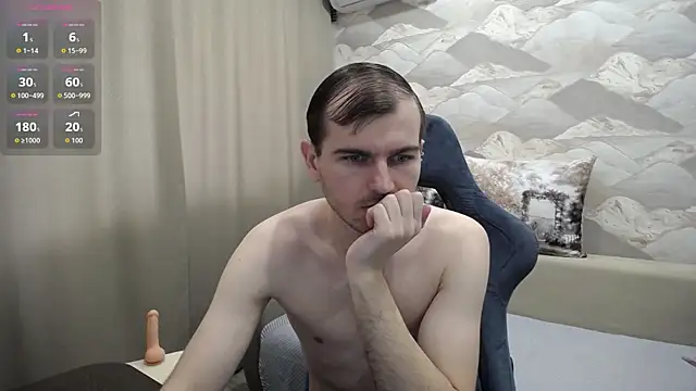 Snapshot of SerzhKorol1 chatting on March 21, 9:03 am SerzhKorol1 online show from March 21, 9:03 am