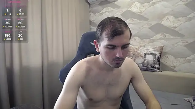 Snapshot of SerzhKorol1 chatting on April 5, 7:49 am SerzhKorol1 online show from April 5, 7:49 am