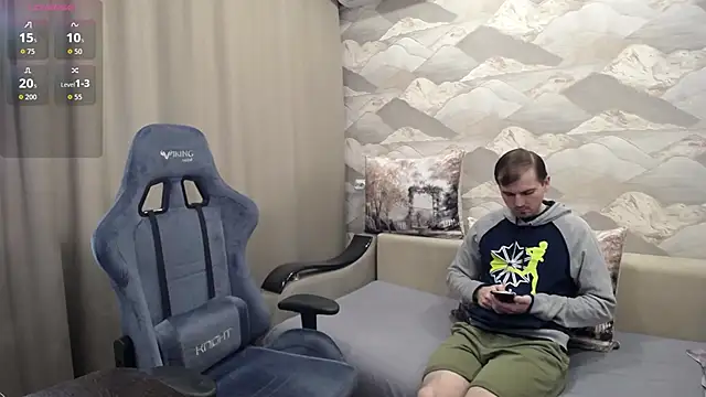 Snapshot of SerzhKorol1 chatting on April 16, 9:10 am SerzhKorol1 online show from April 16, 9:10 am