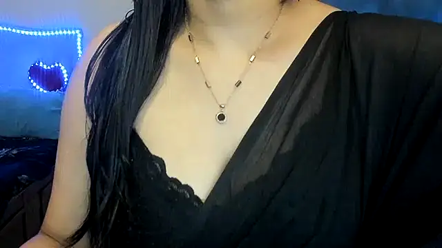 Snapshot of South_indian_tickly chatting on January 25, 5:19 pm South indian tickly online show from January 25, 5:19 pm