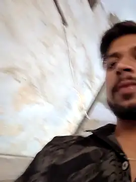  IRRESISTIBLE  online show from December 4, 6:55 am