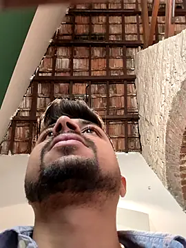  IRRESISTIBLE  online show from March 2, 7:48 am