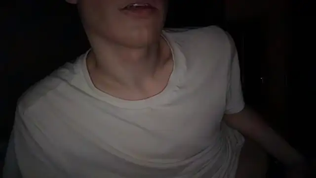 Snapshot of Lamonteik chatting on March 22, 9:21 pm Lamonteik online show from March 22, 9:21 pm