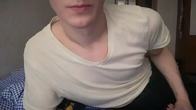 Snapshot of Lamonteik chatting on October 27, 3:27 pm Lamonteik online show from October 27, 3:27 pm