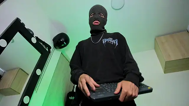 Samuel Suarez online show from September 29, 12:43 pm