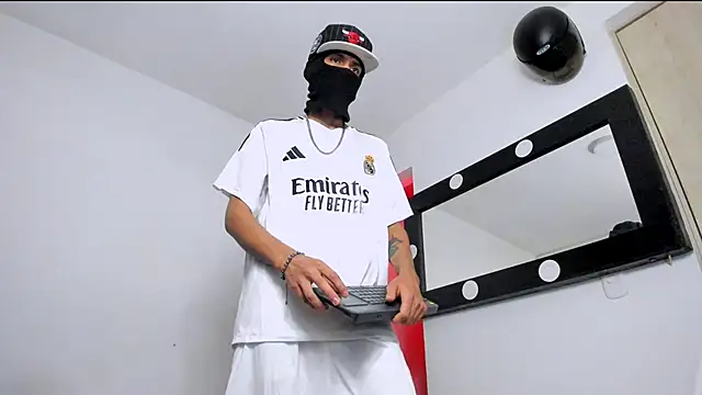 Samuel Suarez online show from May 15, 11:12 pm