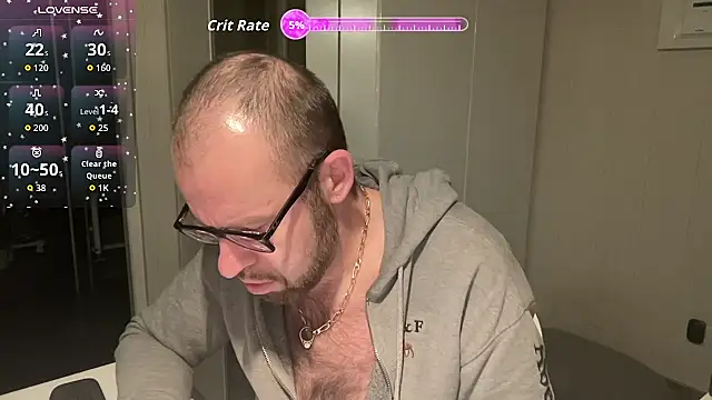 Snapshot of FABIOGLASSES chatting on October 9, 11:03 pm FABIOGLASSES online show from October 9, 11:03 pm