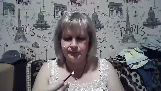 Snapshot of Gina_Marlyn chatting on December 23, 5:32 pm Gina Marlyn online show from December 23, 5:32 pm