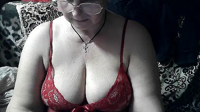 Snapshot of Gina_Marlyn chatting on February 19, 9:22 pm Gina Marlyn online show from February 19, 9:22 pm