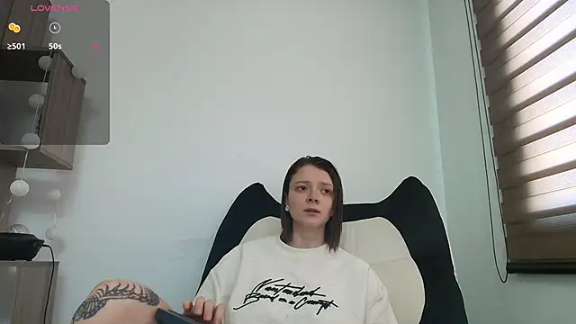 Arya starrk online show from June 1, 1:57 pm