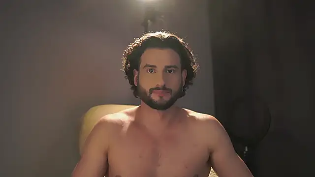 Keen   Luckystrike online show from November 30, 6:45 pm