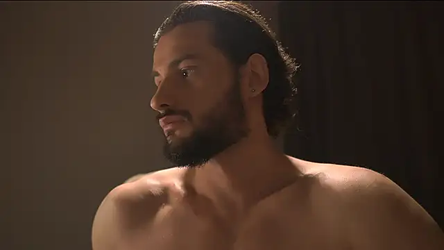 Keen   Luckystrike online show from April 2, 9:45 pm