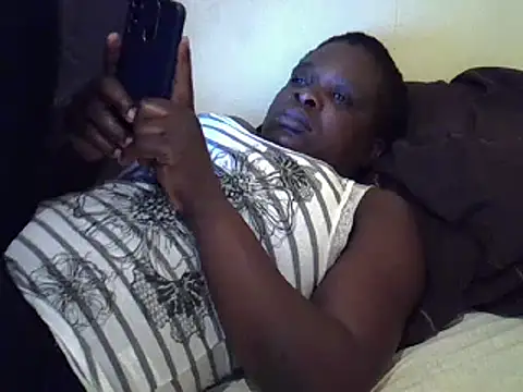 Snapshot of anonymous_wonder45 chatting on January 9, 1:56 pm anonymous wonder45 online show from January 9, 1:56 pm