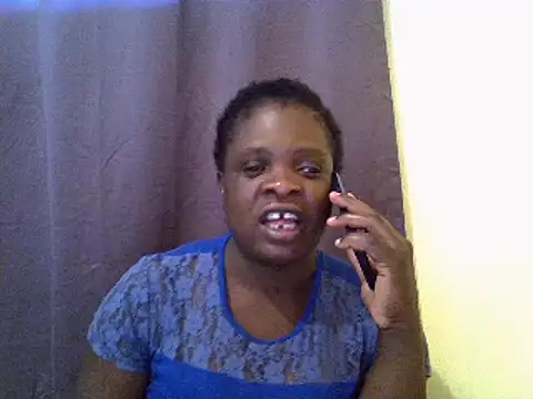 Snapshot of anonymous_wonder45 chatting on January 24, 8:23 am anonymous wonder45 online show from January 24, 8:23 am