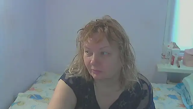 Snapshot of Lusi-777 chatting on March 27, 7:47 am Lusi-777 online show from March 27, 7:47 am