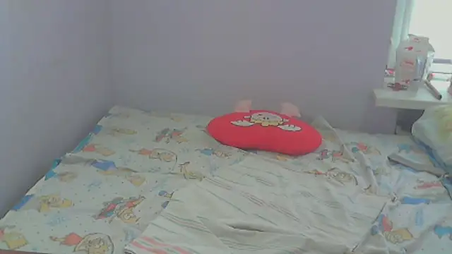 Snapshot of Lusi-777 chatting on April 9, 9:04 am Lusi-777 online show from April 9, 9:04 am