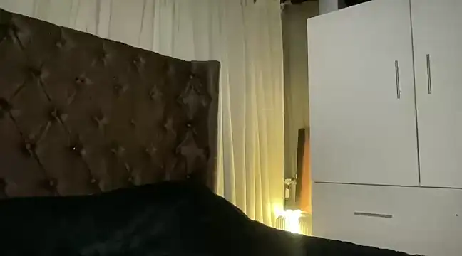 Snapshot of Lilly_cruz chatting on March 13, 6:34 pm Lilly cruz online show from March 13, 6:34 pm