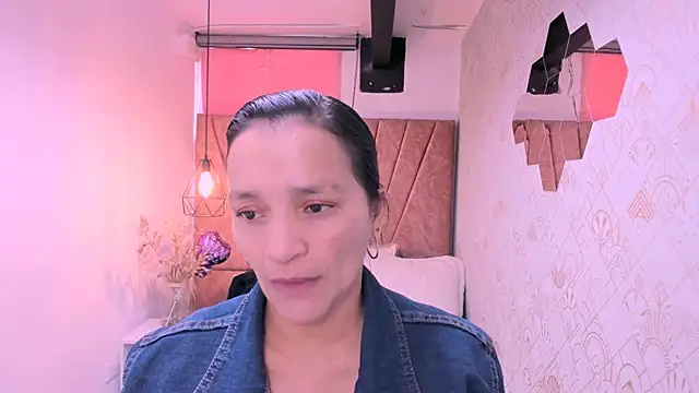 MarilynMiilf  online show from October 4, 7:34 pm